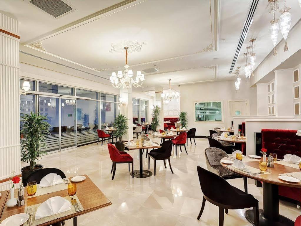 Doubletree By Hilton Gaziantep Hotel Exterior photo