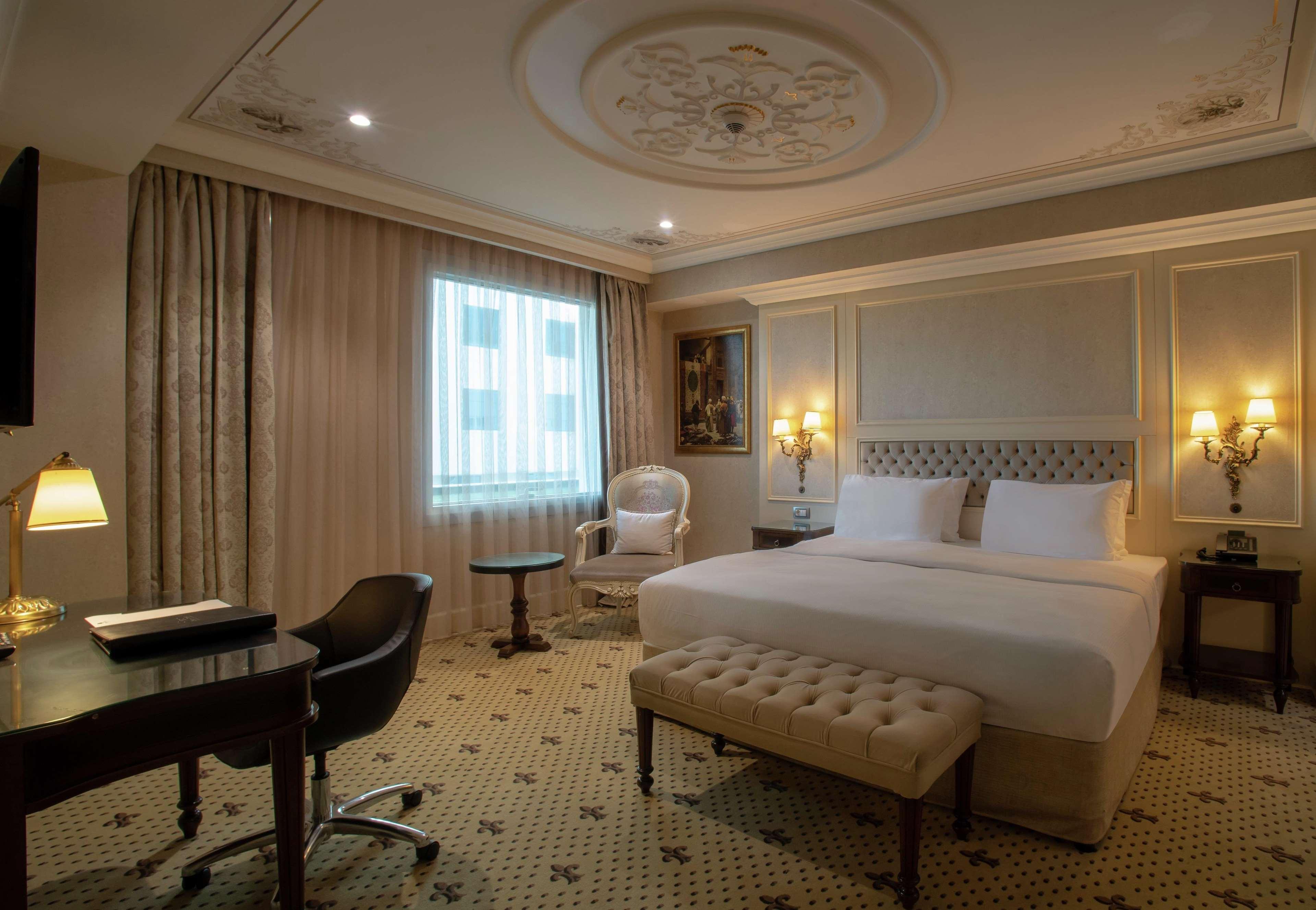 Doubletree By Hilton Gaziantep Hotel Exterior photo