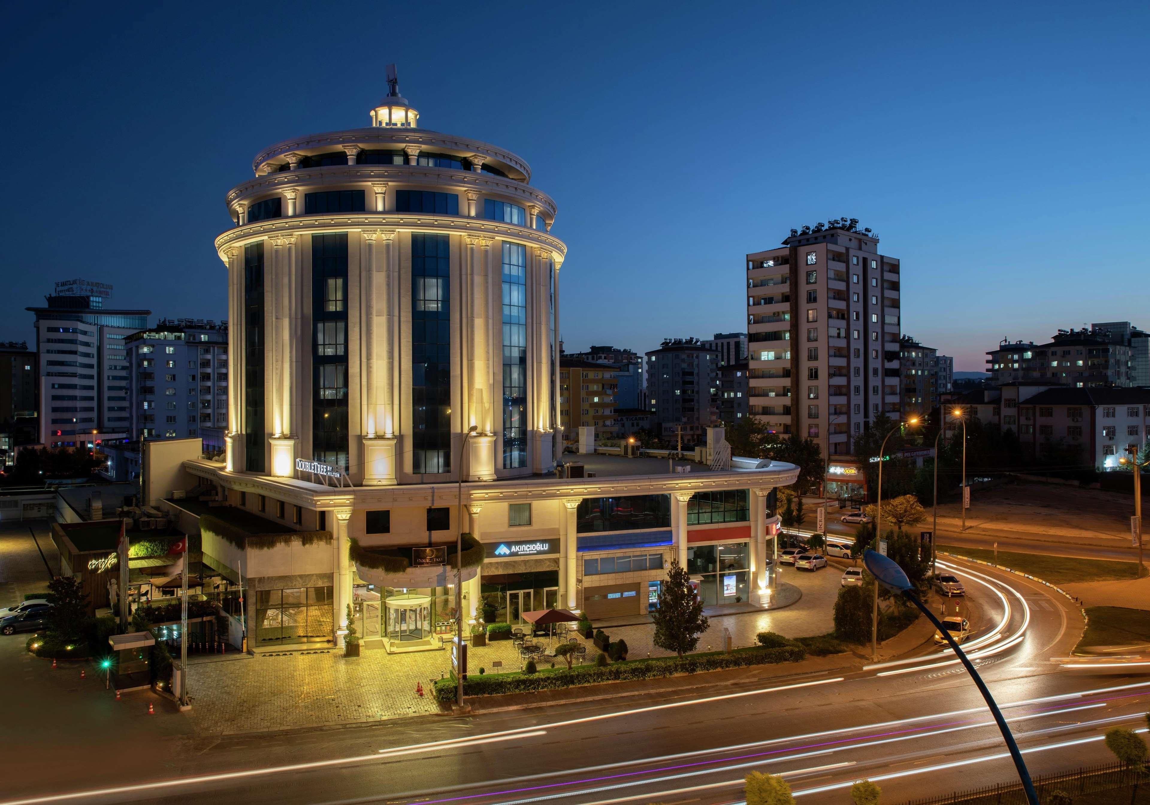 Doubletree By Hilton Gaziantep Hotel Exterior photo