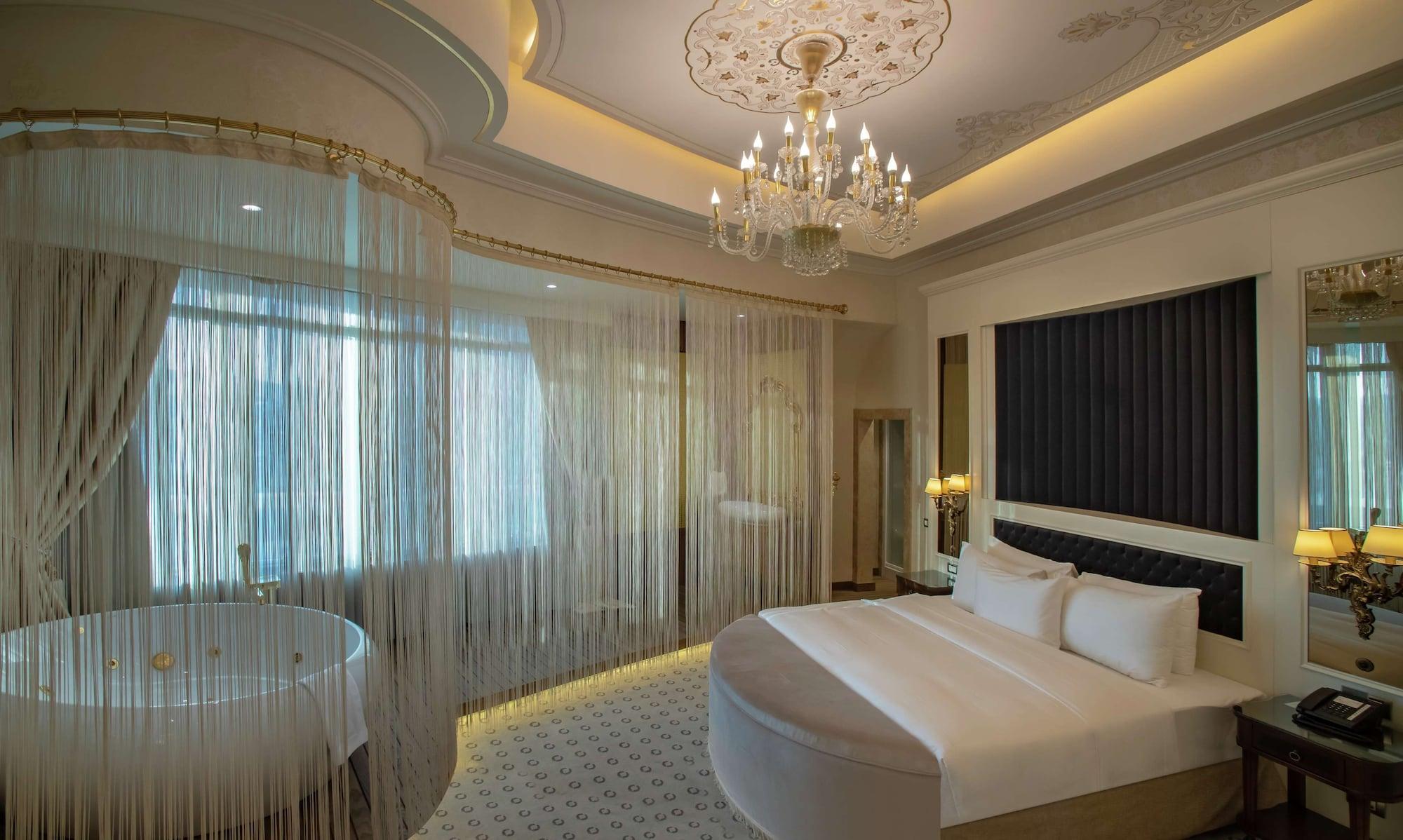 Doubletree By Hilton Gaziantep Hotel Exterior photo